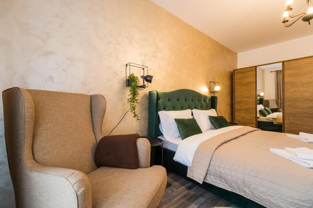 Homes By Nati Apartment *