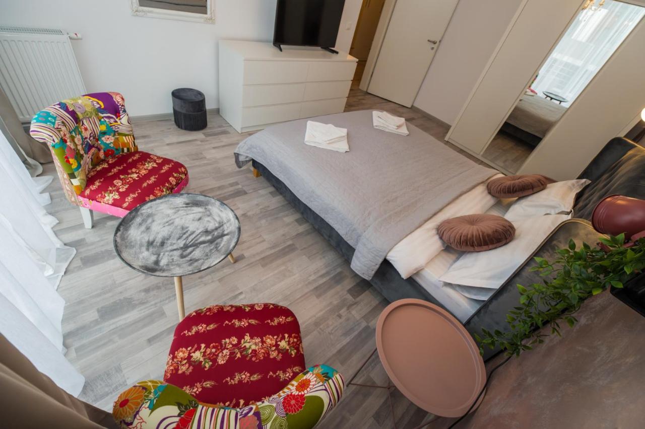 Homes By Nati * Brasov
