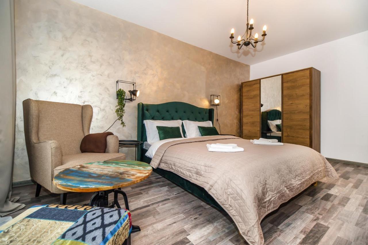 Apartment Homes By Nati Brasov