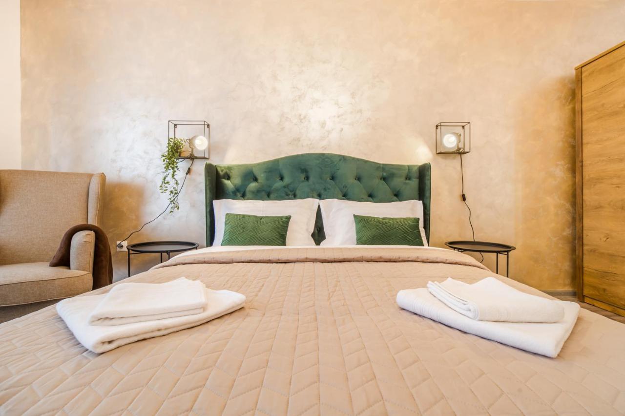 Homes By Nati Apartment *